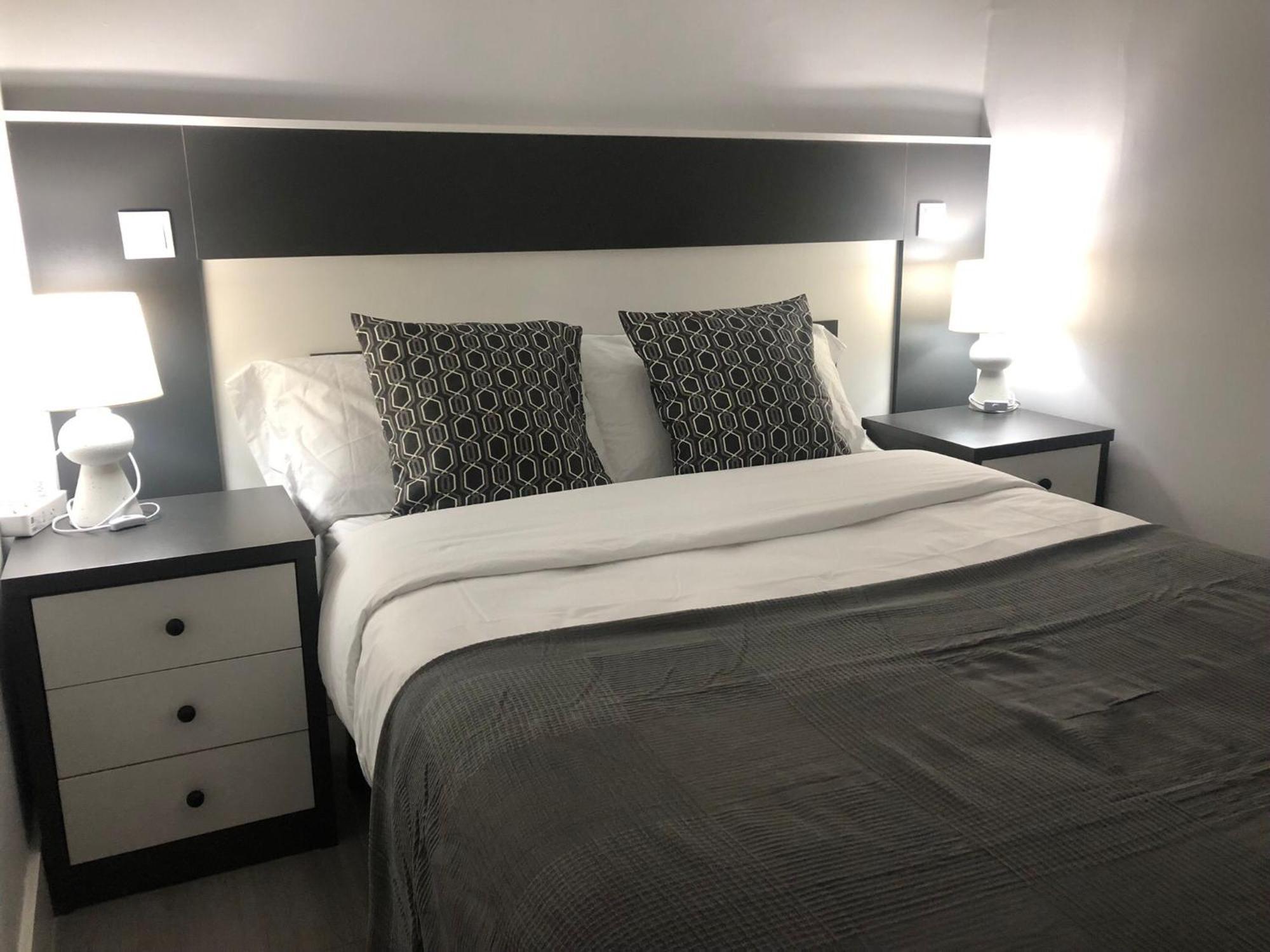 Inter - Apartamento Centrico En Alcala De Henares Apartment Luaran gambar